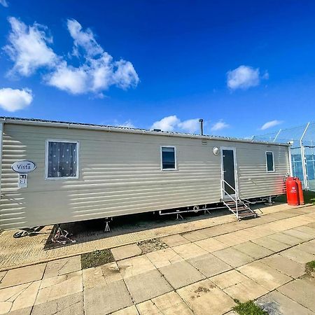 Cosy Caravan At California Cliffs In Norfolk, Near To Scratby Beach Ref 50001E Hotel Great Yarmouth Exterior foto